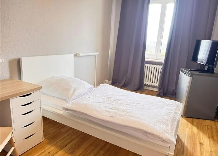 1,2,sleep Boardinghouse Billstedt Hostel *